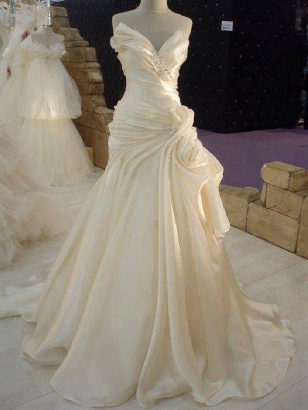 زیباترین مدل لباس های عروس برای مشکل پسندان