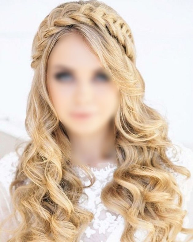 مدل مو باز جمع شده