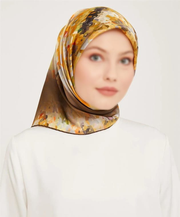 زیبایی و ظرافت با مدل های جدید روسری های شیک و نفیس ایرانی