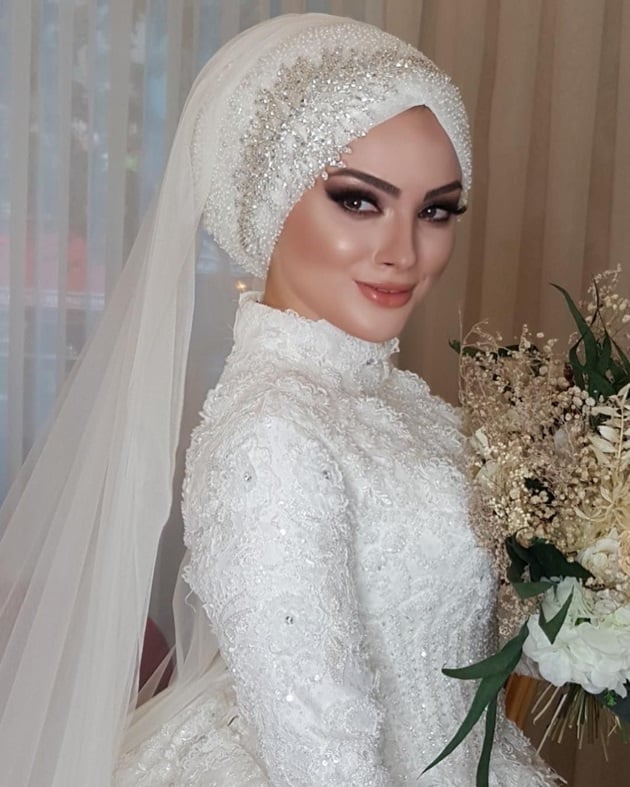 مدل لباس عروس پوشیده شیک و جدید