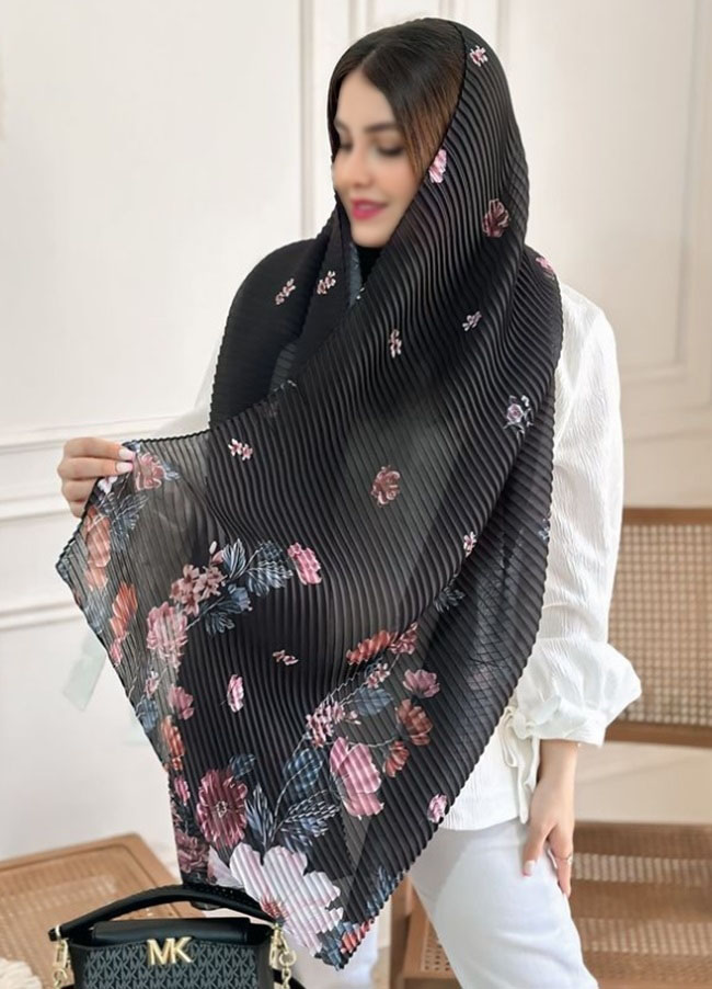 جدیدترین مدل شال مجلسی پلیسه ای با طرح ها و رنگ های زیبا انتخابی بی نظیر برای هر سلیقه