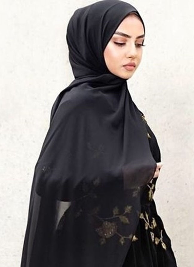 چگونه با شال مجلسی، استایلی بی‌نظیر خلق کنیم؟
