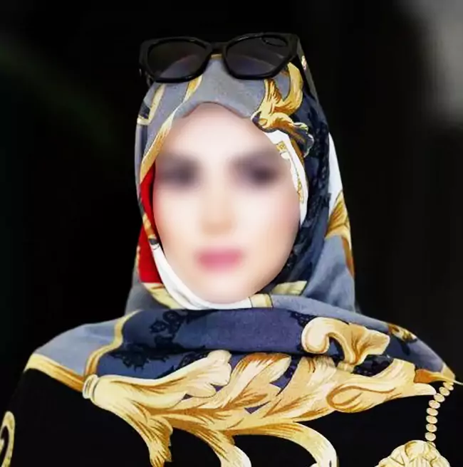 روسری مجلسی طرح دار قواره بزرگ روسری مجلسی طرح دار قواره بزرگ