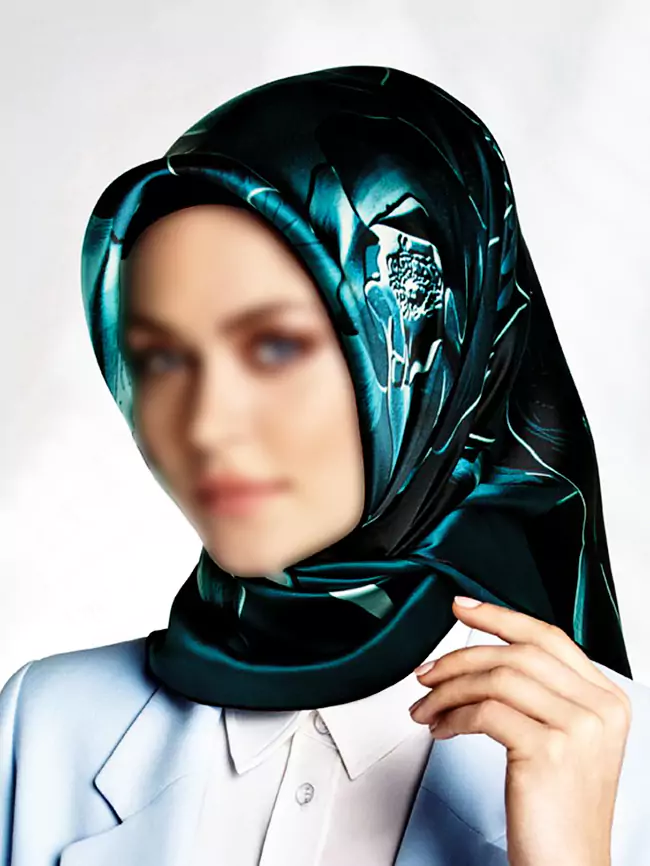 روسری طرح دار مجلسی ابریشمی سبز رنگ روسری طرح دار مجلسی ابریشمی سبز رنگ