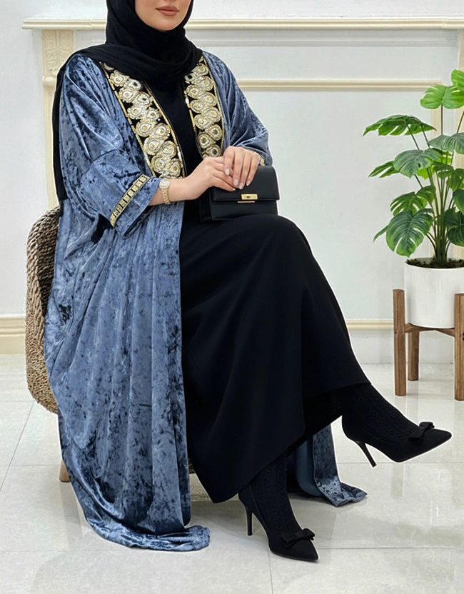 زیبایی طبیعی پارچه مخمل در مانتو زنانه بلند و شیک